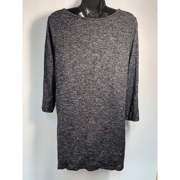 Chelsea & Theodore Knot Front 3/4 Sleeve Shirt - Picture 4 of 8